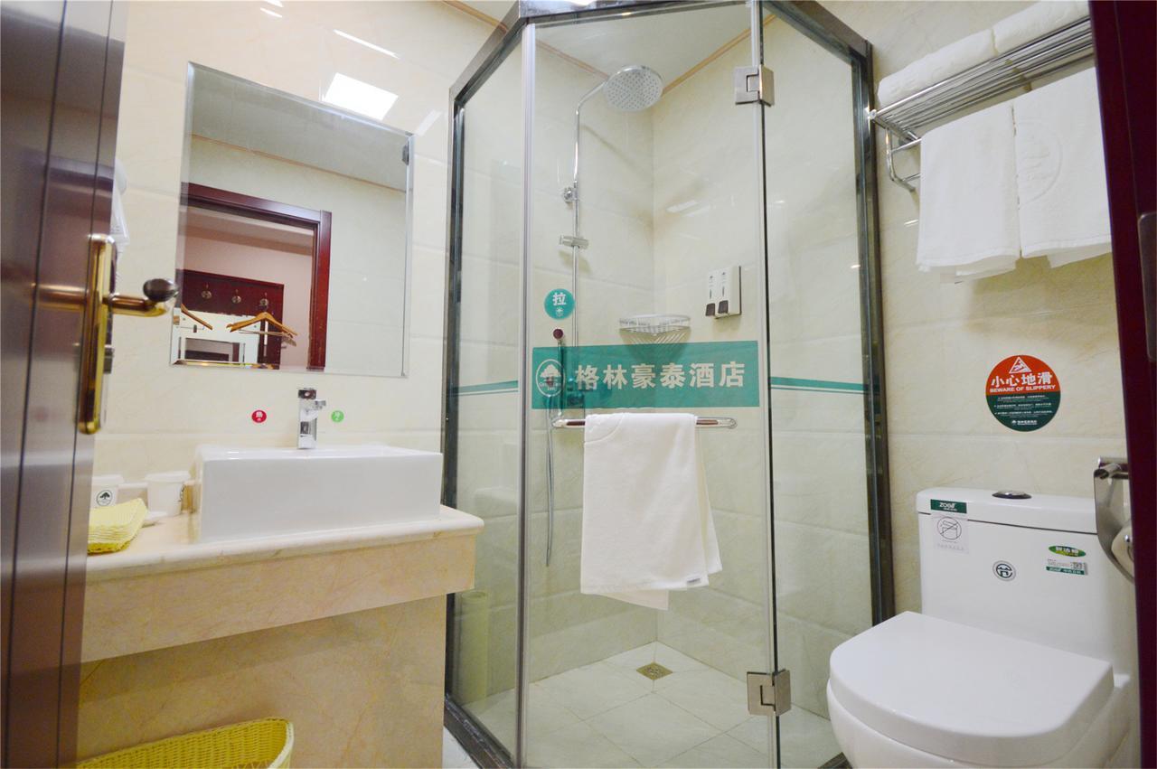 Greentree Inn Zhejiang Ningbo South Railway Station Express Hotel Exterior foto